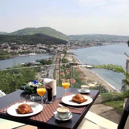 ホテル Il Gabbiano 3*